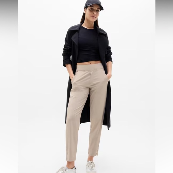 Athleta Pants - Athleta Brooklyn Mid Rise Ankle Pant – Abalone Beige (Size 4)